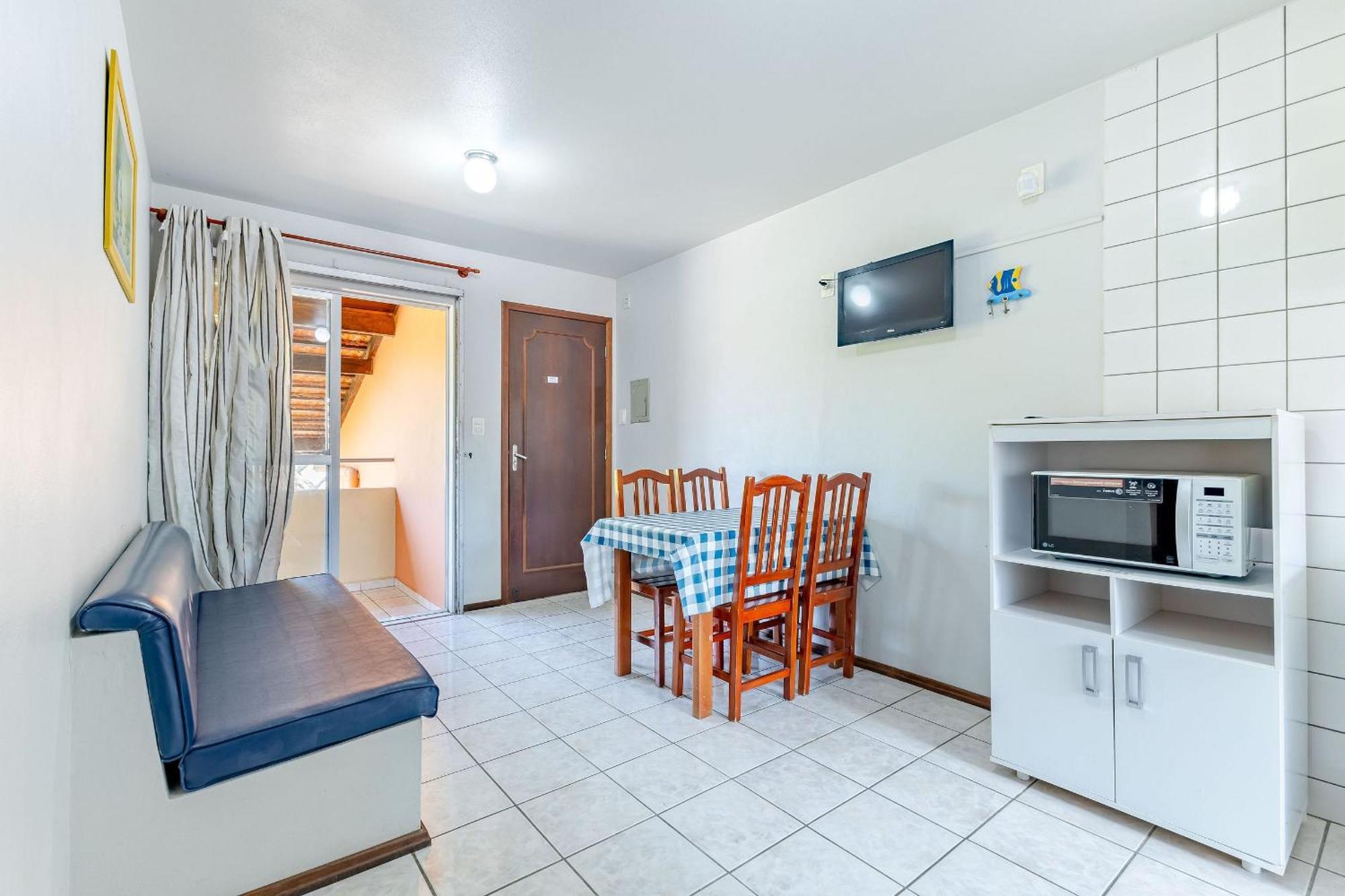 Flamboyant Apartamentos 邦比尼亚斯 外观 照片
